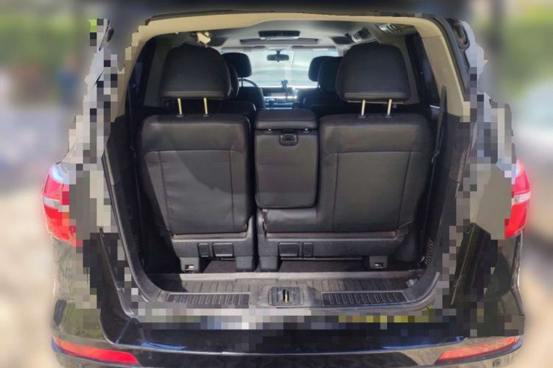 Used Honda Elysion 2012 2.4L VTi Luxury Edition Trunk