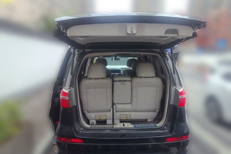 Used Honda Elysion 2012 2.4L VTi-S Prestige Edition Trunk