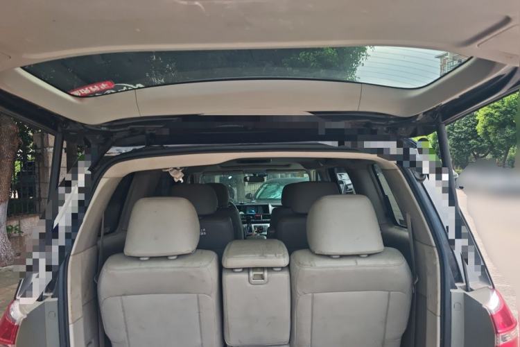 Used Honda Elysion 2012 2.4L VTi-S Prestige Edition Trunk