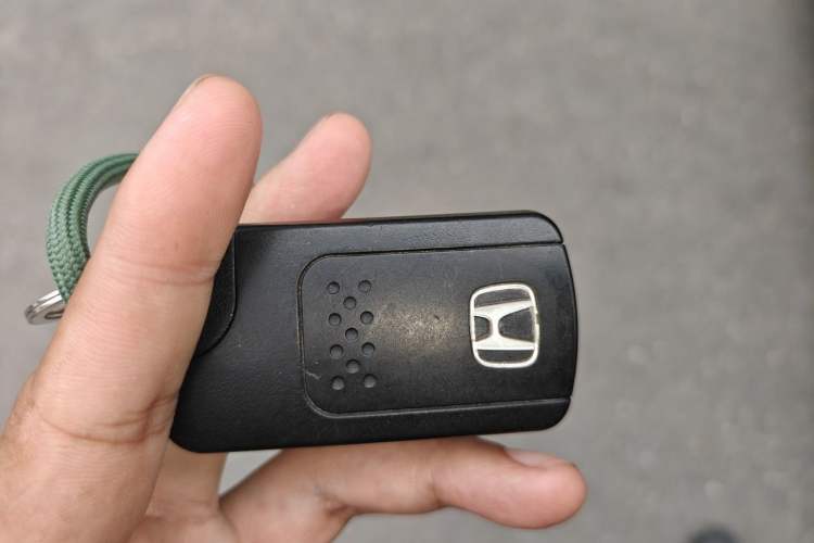 Used Honda Elysion 2012 2.4L VTi Luxury Edition Vehicle Key
