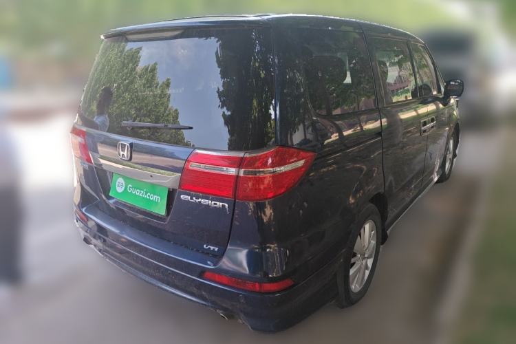 Used Honda Elysion 2012 2.4L VTi Luxury Edition Rear Right 45 Deg