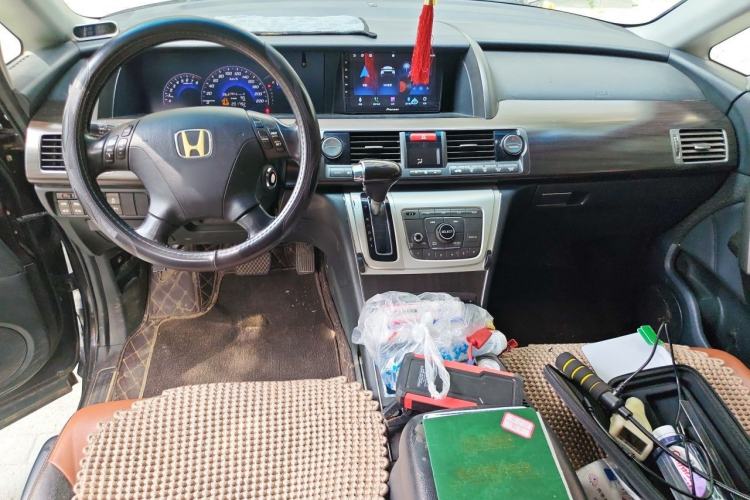 Used Honda Elysion 2012 2.4L VTi Comfort Edition Center Console