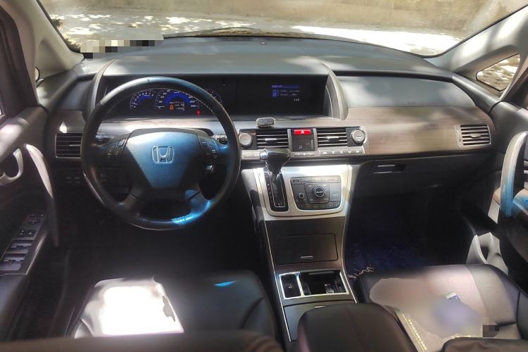 Used Honda Elysion 2012 2.4L VTi Comfort Edition Center Console