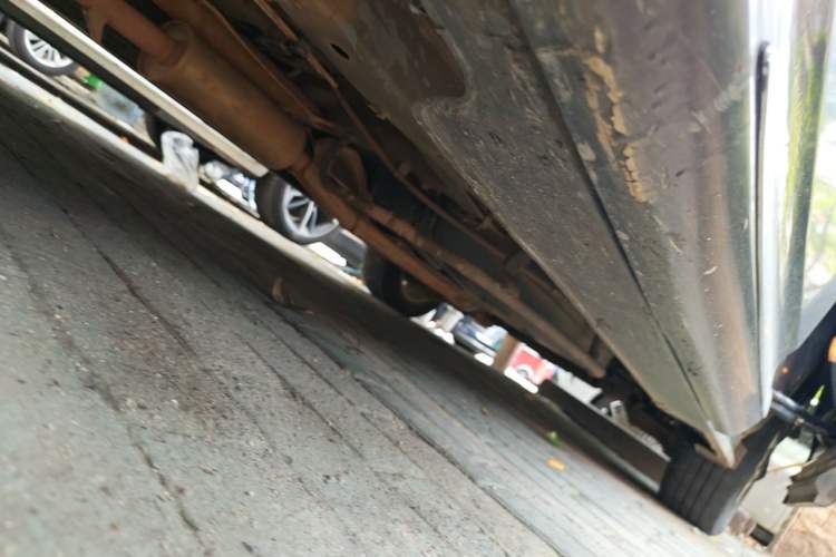 Used Honda Elysion 2012 2.4L VTi Comfort Edition Chassis Front Left
