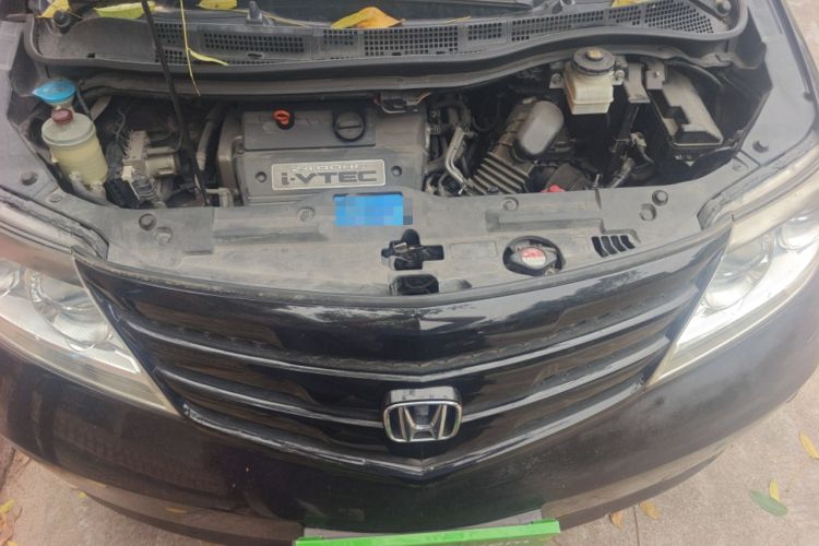 Used Honda Elysion 2012 2.4L VTi-S Prestige Edition Engine Bay
