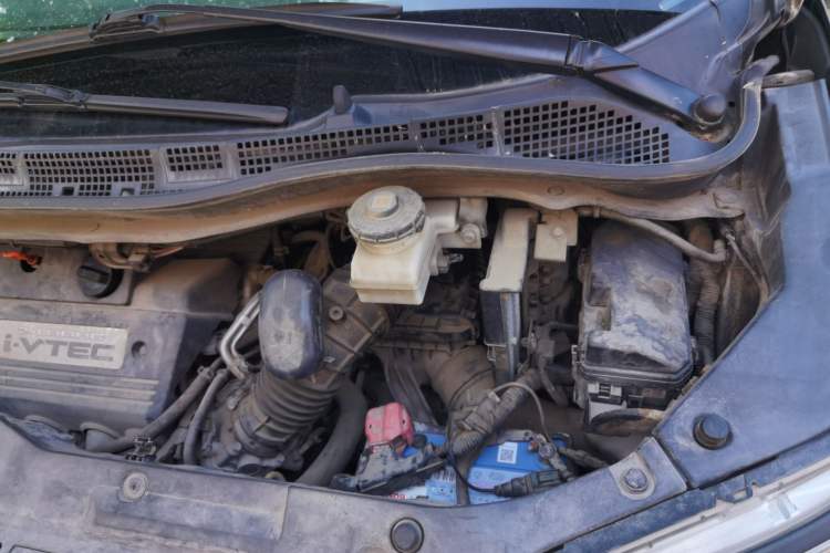 Used Honda Elysion 2012 2.4L VTi-S Prestige Edition Engine Bay Left