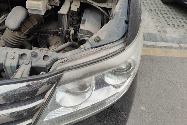 Used Honda Elysion 2012 2.4L VTi-S Prestige Edition Engine Bay Left