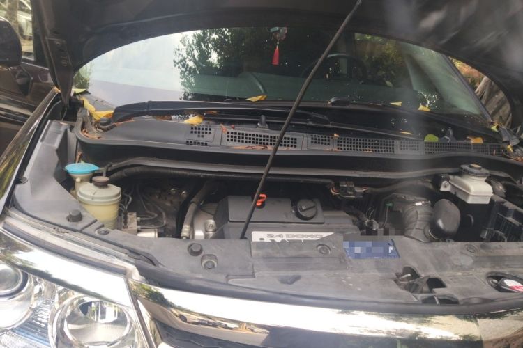Used Honda Elysion 2012 2.4L VTi Luxury Edition Engine Bay Right