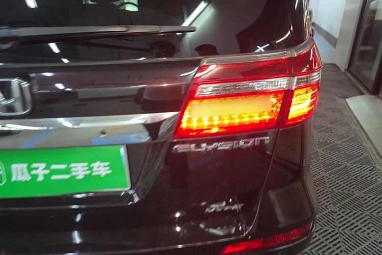Used Honda Elysion 2012 2.4L VTi-S Prestige Edition Exterior 3