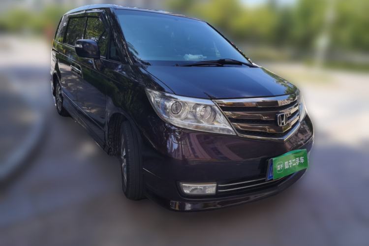 Used Honda Elysion 2012 2.4L VTi-S Prestige Edition Front Right 45 Deg