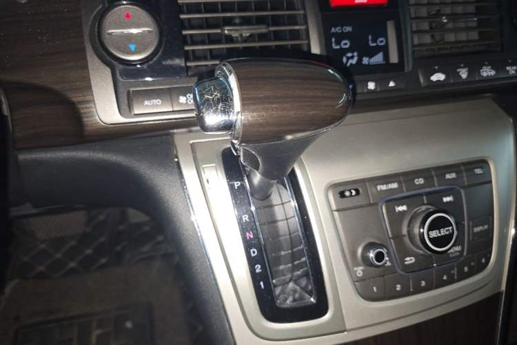 Used Honda Elysion 2012 2.4L VTi-S Prestige Edition Gear Lever