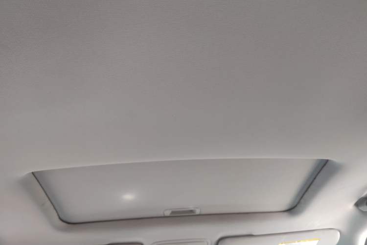 Used Honda Elysion 2012 2.4L VTi Comfort Edition Headliner