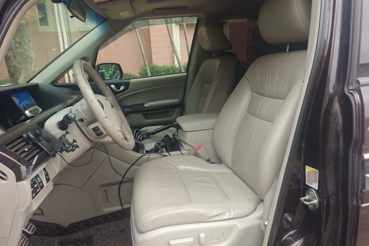 Used Honda Elysion 2012 2.4L VTi-S Prestige Edition Left Front Seat