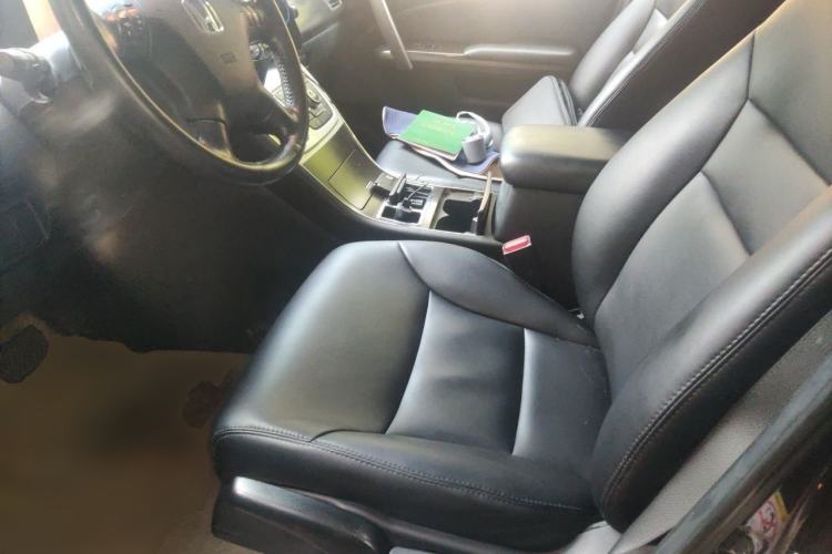 Used Honda Elysion 2012 2.4L VTi Luxury Edition Left Front Seat