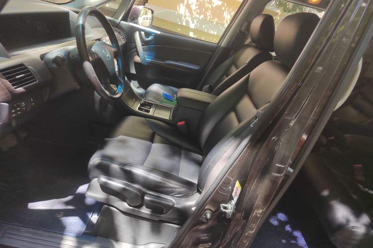 Used Honda Elysion 2012 2.4L VTi Comfort Edition Left Front Seat