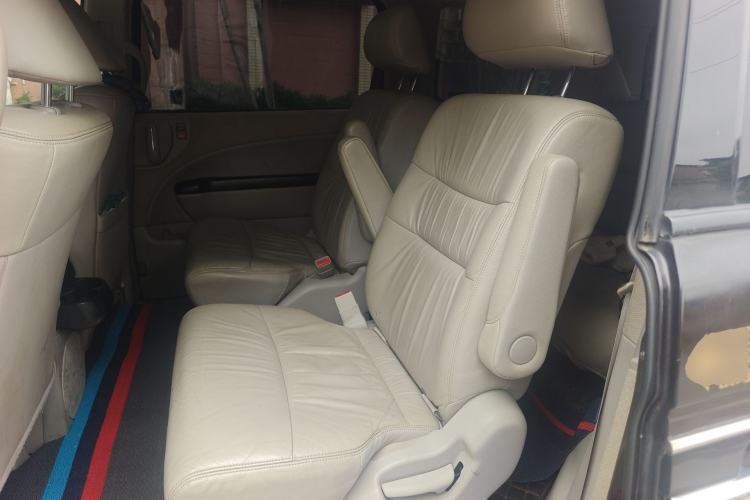 Used Honda Elysion 2012 2.4L VTi-S Prestige Edition Left Rear Seat
