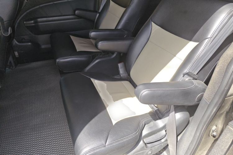 Used Honda Elysion 2012 2.4L VTi Luxury Edition Left Rear Seat