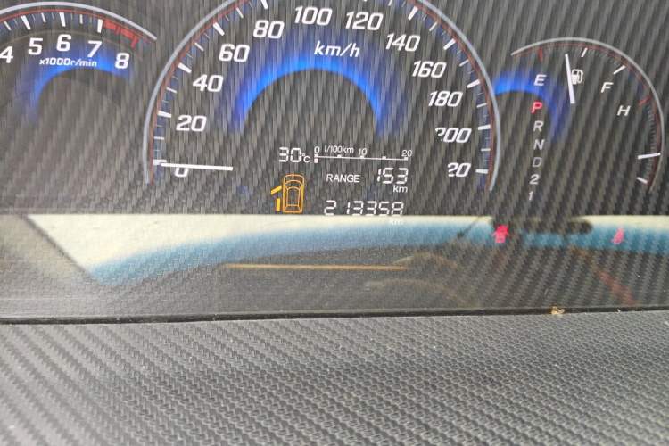 Used Honda Elysion 2012 2.4L VTi-S Prestige Edition Odometer Close Up