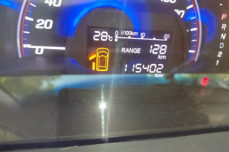 Used Honda Elysion 2012 2.4L VTi Comfort Edition Odometer Close Up