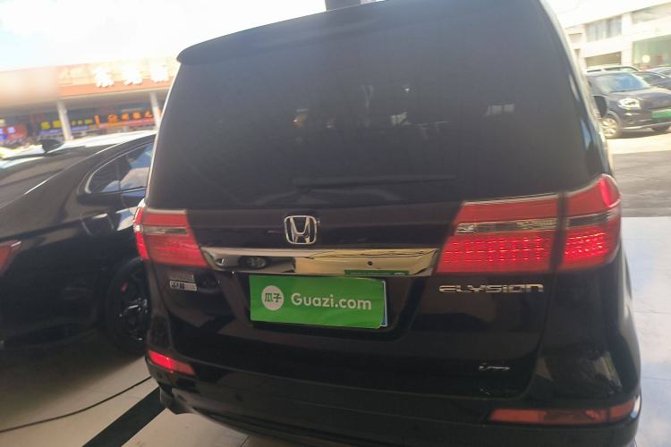 Used Honda Elysion 2012 2.4L VTi Luxury Edition Rear