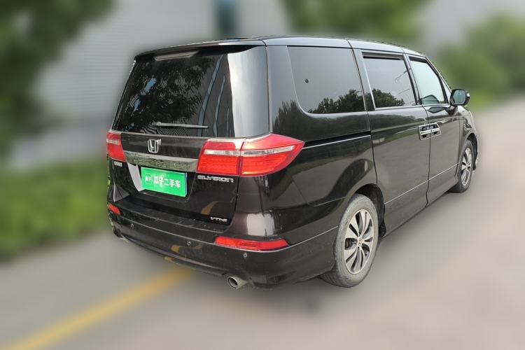 Used Honda Elysion 2012 2.4L VTi-S Prestige Edition Rear Right 45 Deg