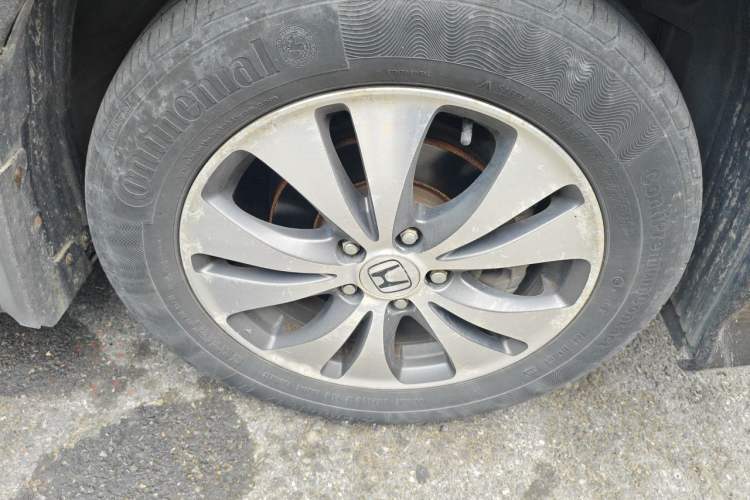 Used Honda Elysion 2012 2.4L VTi-S Prestige Edition Right Front Wheel Hub