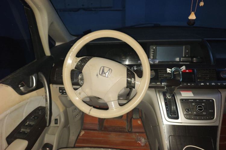 Used Honda Elysion 2012 2.4L VTi-S Prestige Edition Steering Wheel