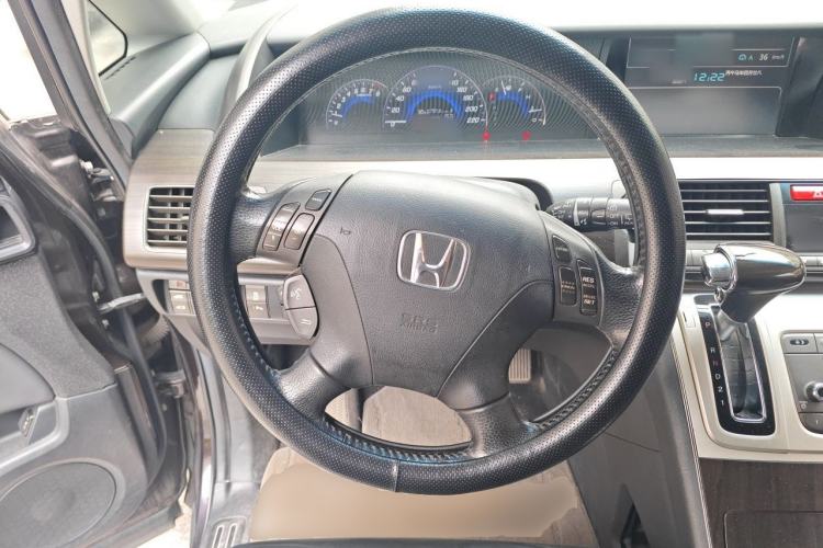 Used Honda Elysion 2012 2.4L VTi-S Prestige Edition Steering Wheel