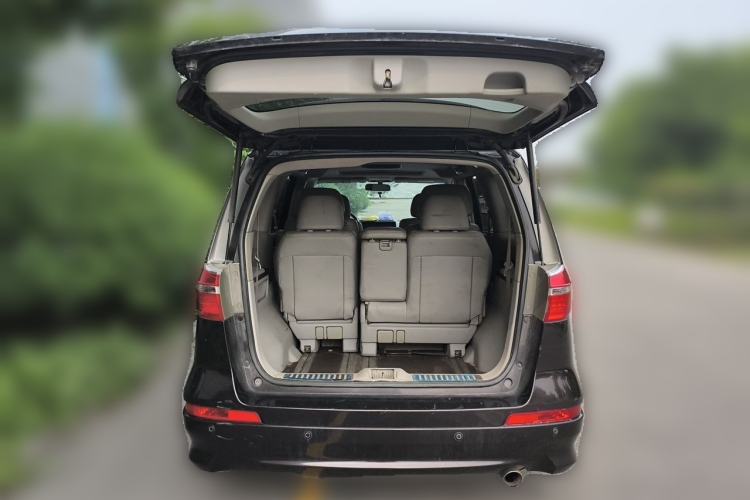 Used Honda Elysion 2012 2.4L VTi-S Prestige Edition Trunk