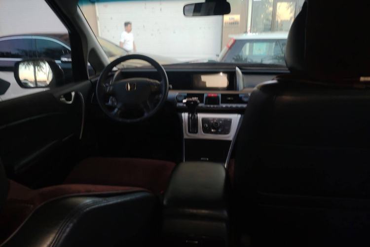 Used Honda Elysion 2012 2.4L VTi-S Prestige Edition Center Console