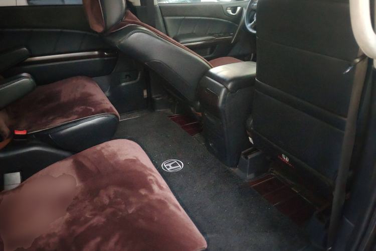 Used Honda Elysion 2012 2.4L VTi-S Prestige Edition Left Rear Seat