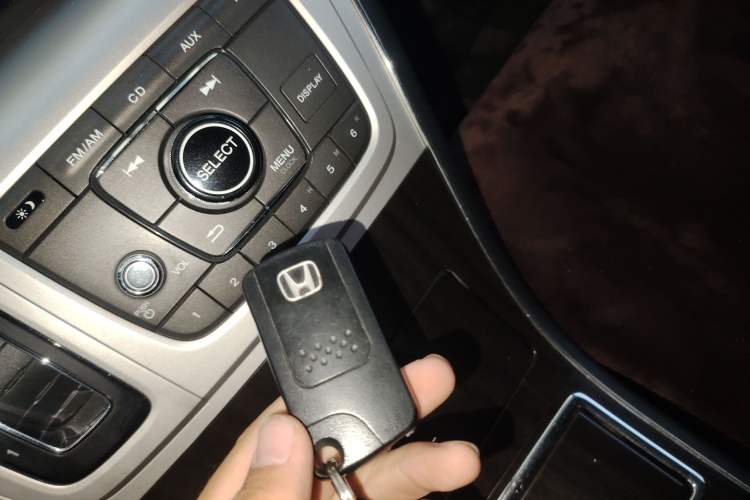 Used Honda Elysion 2012 2.4L VTi-S Prestige Edition Vehicle Key