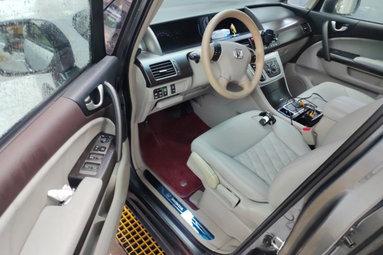 Used Honda Elysion 2012 2.4L VTi Luxury Edition Driver Seat