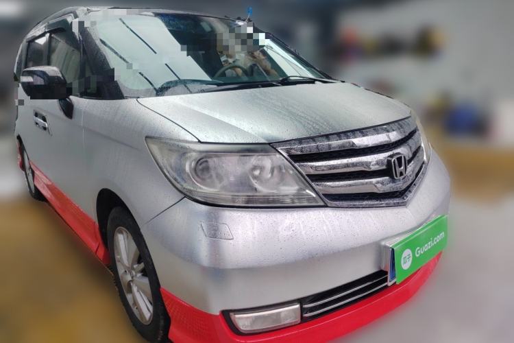 Used Honda Elysion 2012 2.4L VTi Luxury Edition Front Right 45 Deg