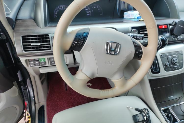 Used Honda Elysion 2012 2.4L VTi Luxury Edition Steering Wheel