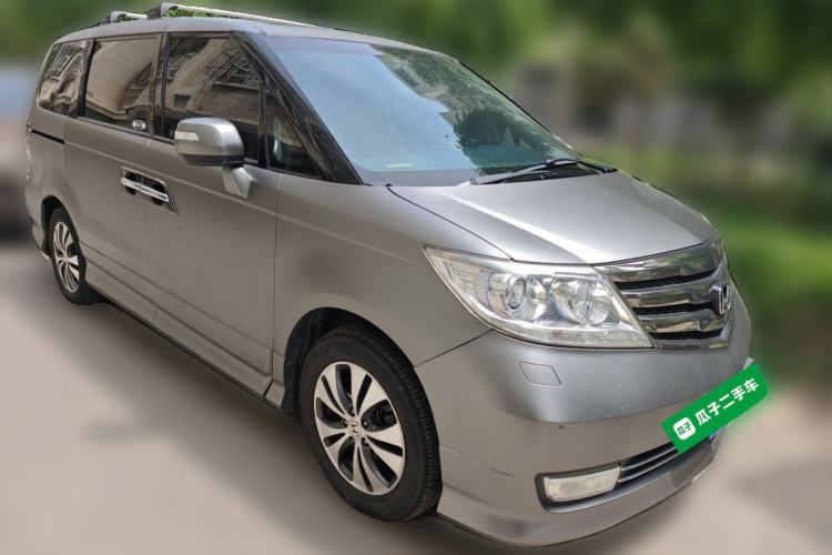 Used Honda Elysion 2012 2.4L VTi-S Prestige Edition Front Right 45 Deg