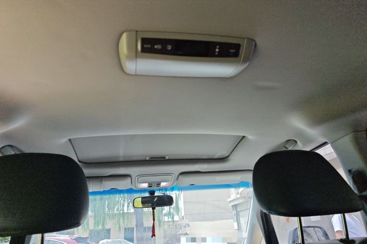 Used Honda Elysion 2012 2.4L VTi-S Prestige Edition Headliner