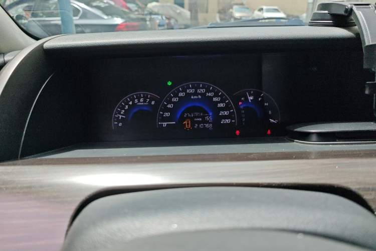 Used Honda Elysion 2012 2.4L VTi-S Prestige Edition Instrument Cluster