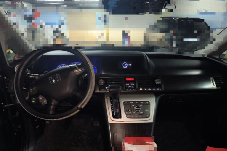Used Honda Elysion 2012 2.4L VTi-S Prestige Edition Center Console