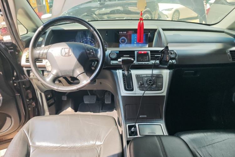 Used Honda Elysion 2012 2.4L VTi-S Prestige Edition Center Console