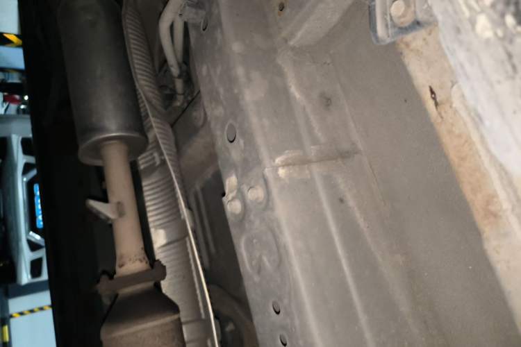 Used Honda Elysion 2012 2.4L VTi-S Prestige Edition Chassis Front Right