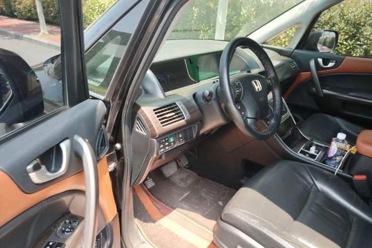 Used Honda Elysion 2012 2.4L VTi-S Prestige Edition Driver Seat