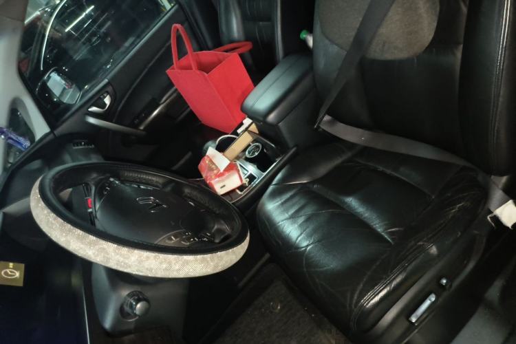 Used Honda Elysion 2012 2.4L VTi-S Prestige Edition Left Front Seat