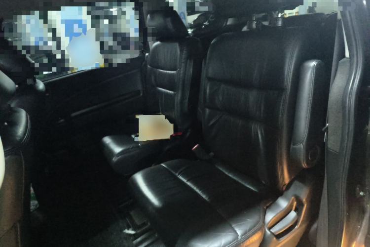 Used Honda Elysion 2012 2.4L VTi-S Prestige Edition Left Rear Seat