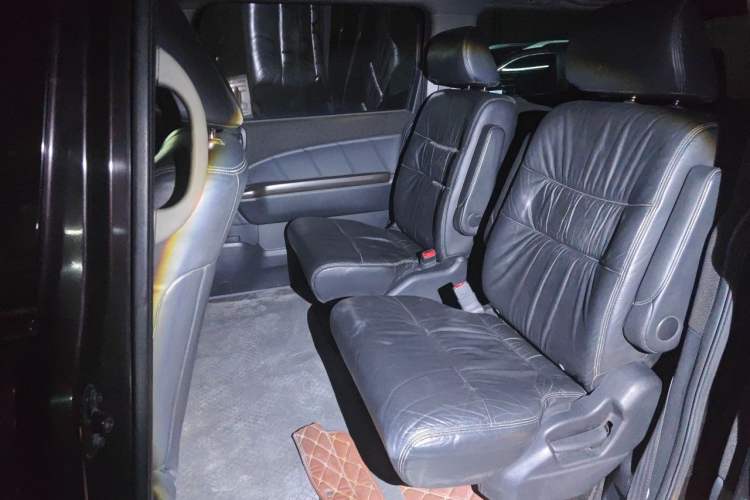 Used Honda Elysion 2012 2.4L VTi-S Prestige Edition Left Rear Seat