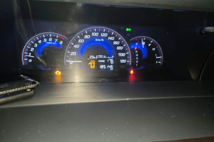 Used Honda Elysion 2012 2.4L VTi-S Prestige Edition Odometer Close Up