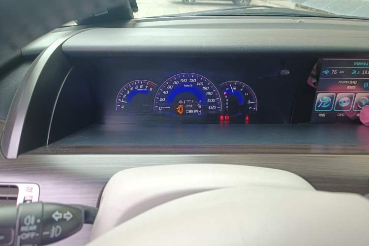 Used Honda Elysion 2012 2.4L VTi Luxury Edition Instrument Cluster