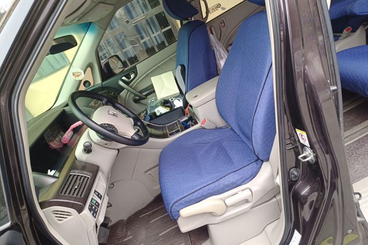 Used Honda Elysion 2012 2.4L VTi Luxury Edition Left Front Seat