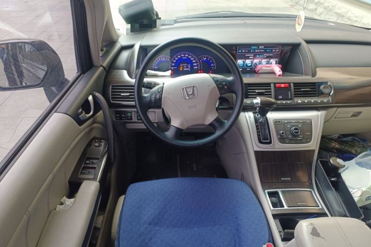 Used Honda Elysion 2012 2.4L VTi Luxury Edition Steering Wheel