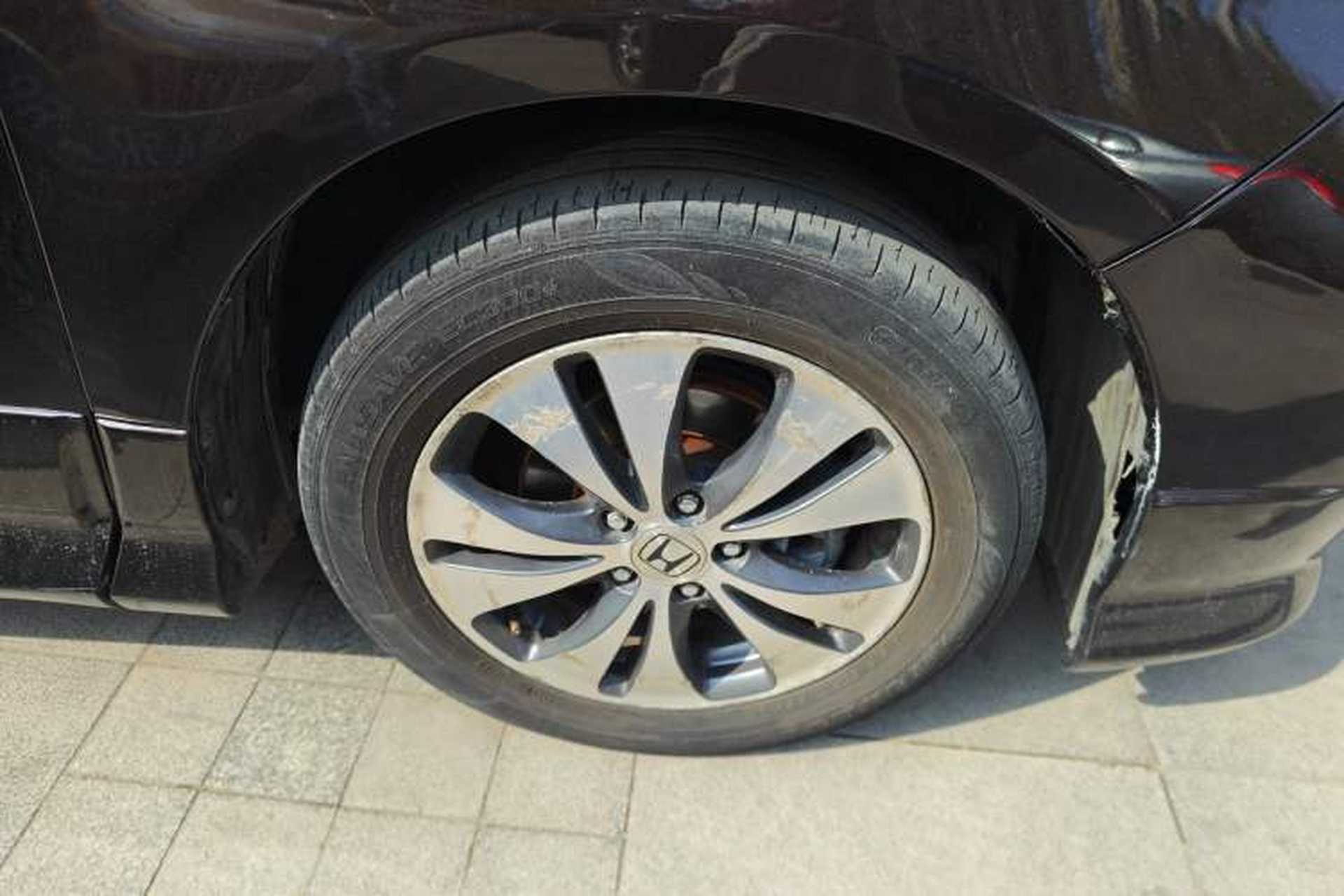 Used Honda Elysion 2012 2.4L VTi-S Prestige Edition Right Front Wheel Hub
